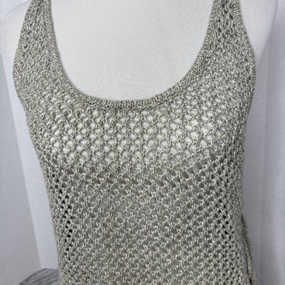Guess  Bohemian Crochet Top Womens Medium Side Detailing Sleeveless Gray  Tank - Picture 2 of 10